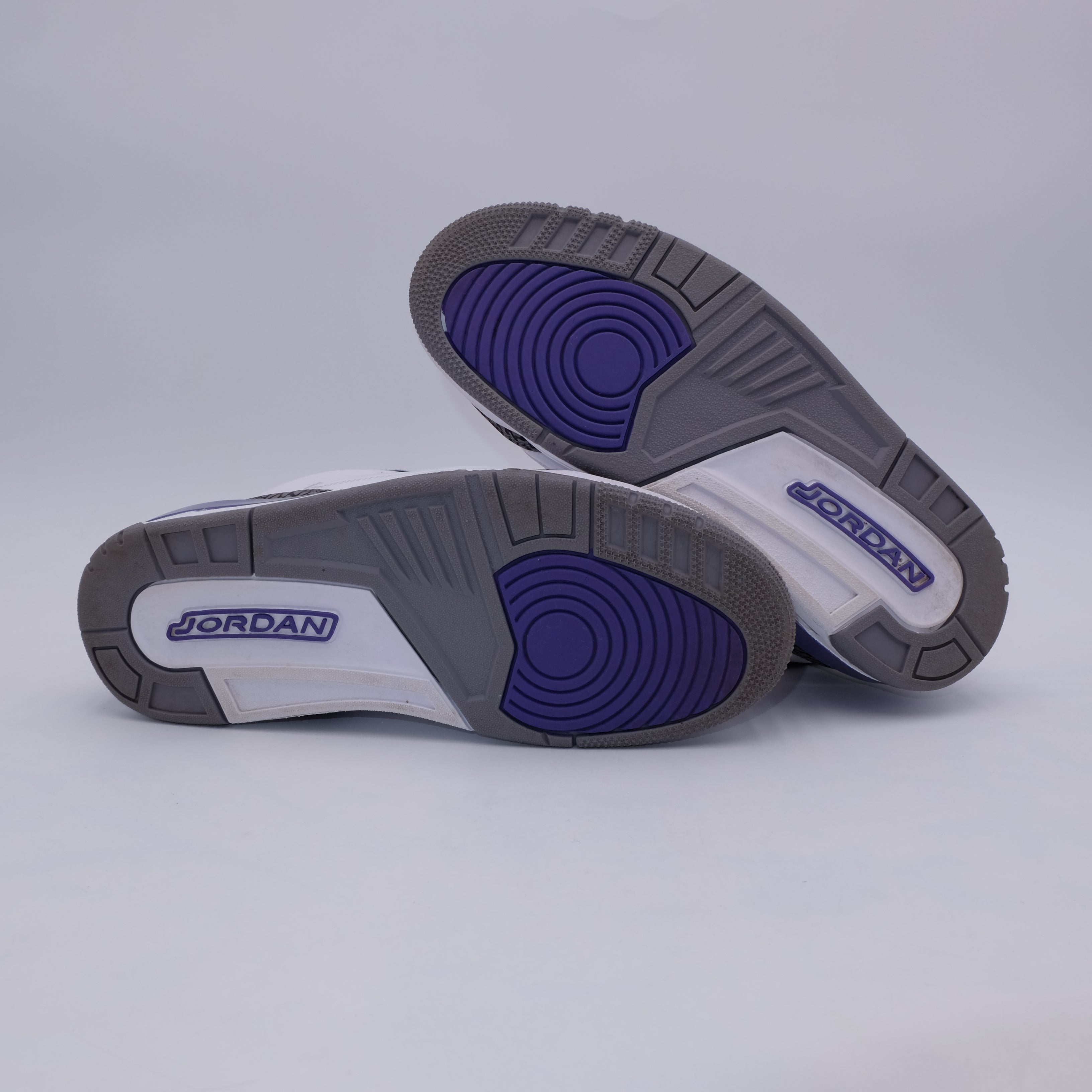 Jordan 3 Dark Iris (taille 42)