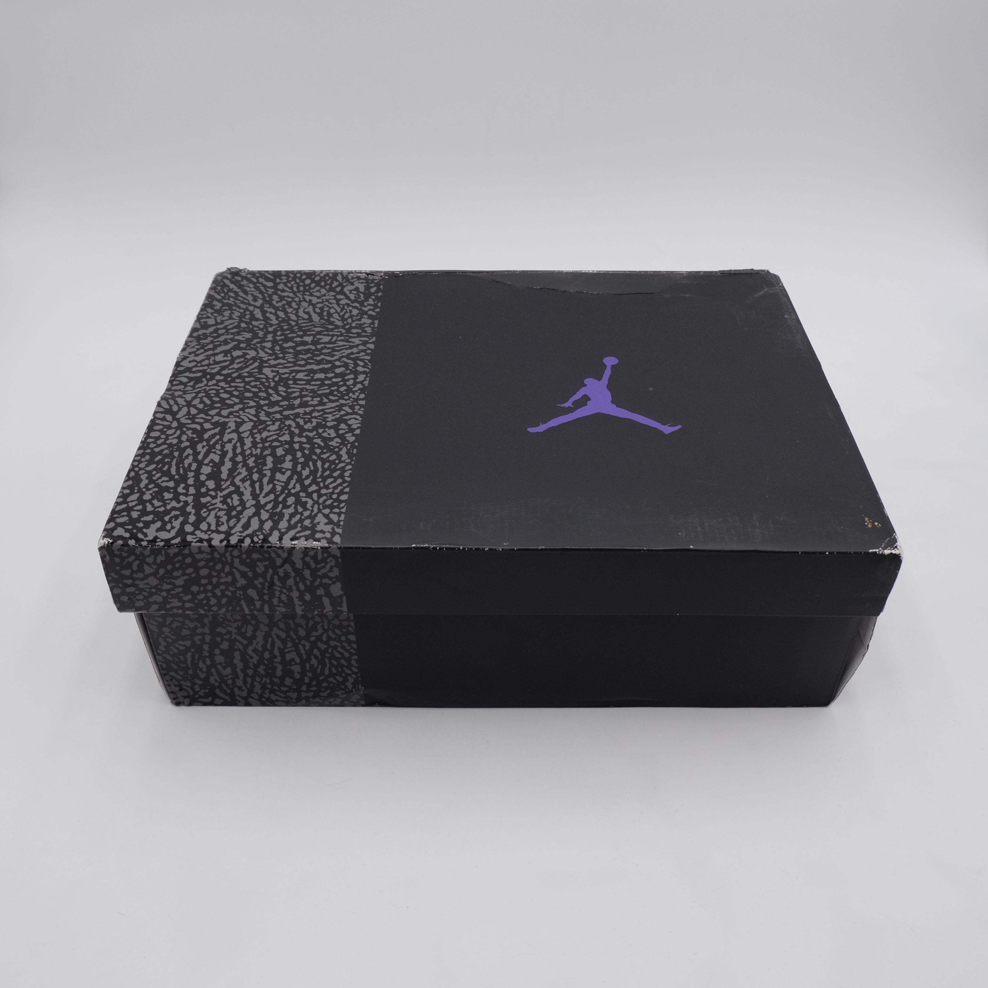 Jordan 3 Dark Iris (taille 42)