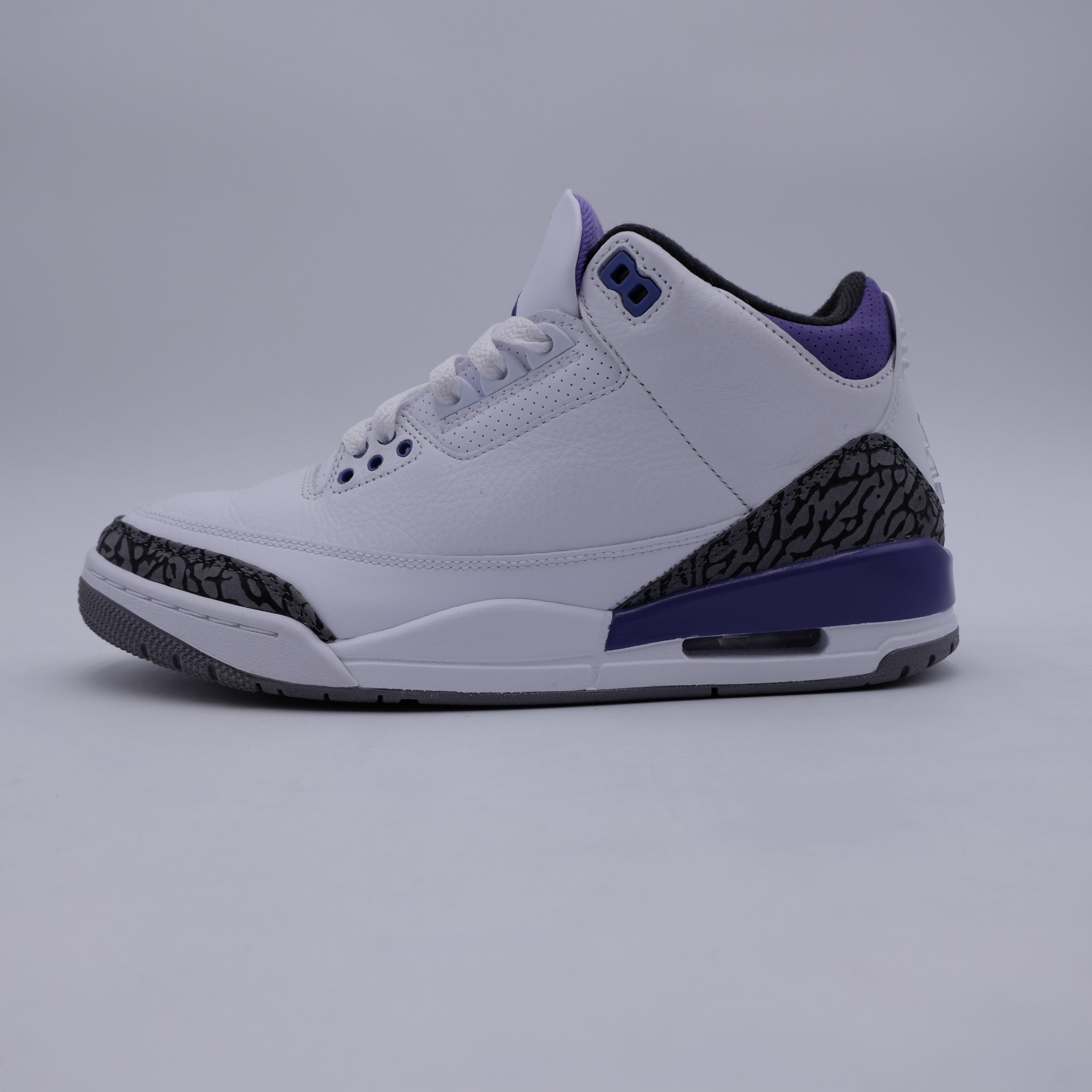 Jordan 3 Dark Iris (taille 42)