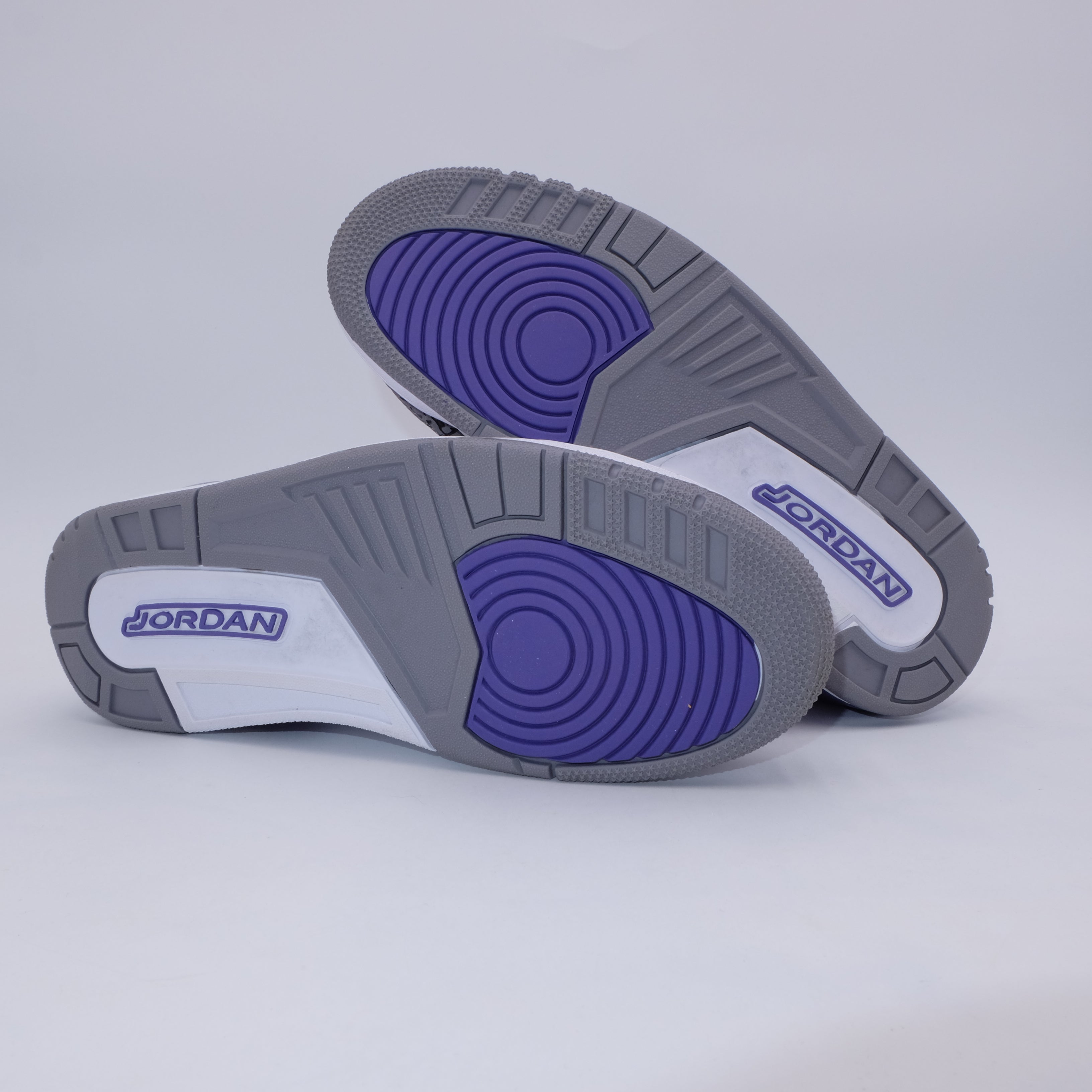 Jordan 3 Dark Iris (taille 42)