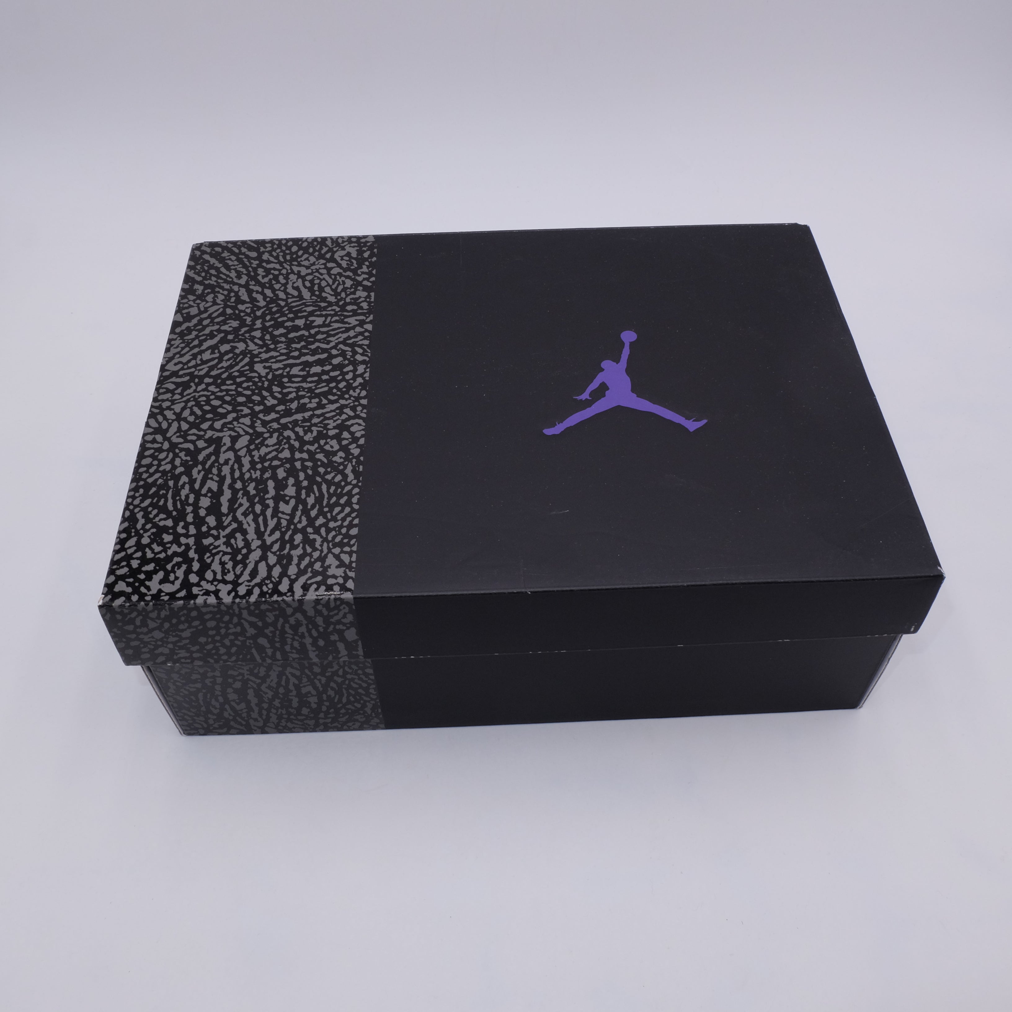 Jordan 3 Dark Iris (taille 42)