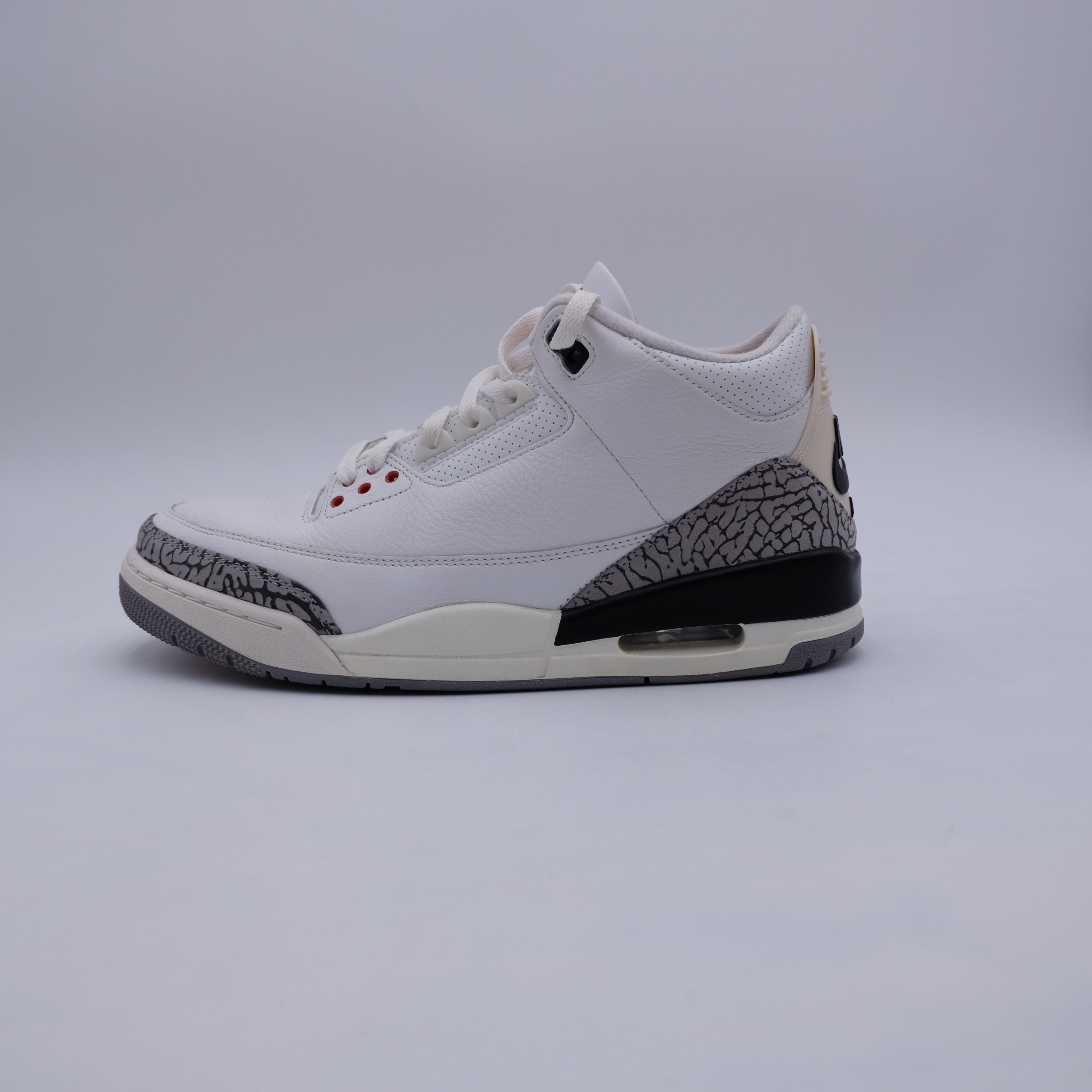 Jordan 3 White Cement Reimagined (taille 44)