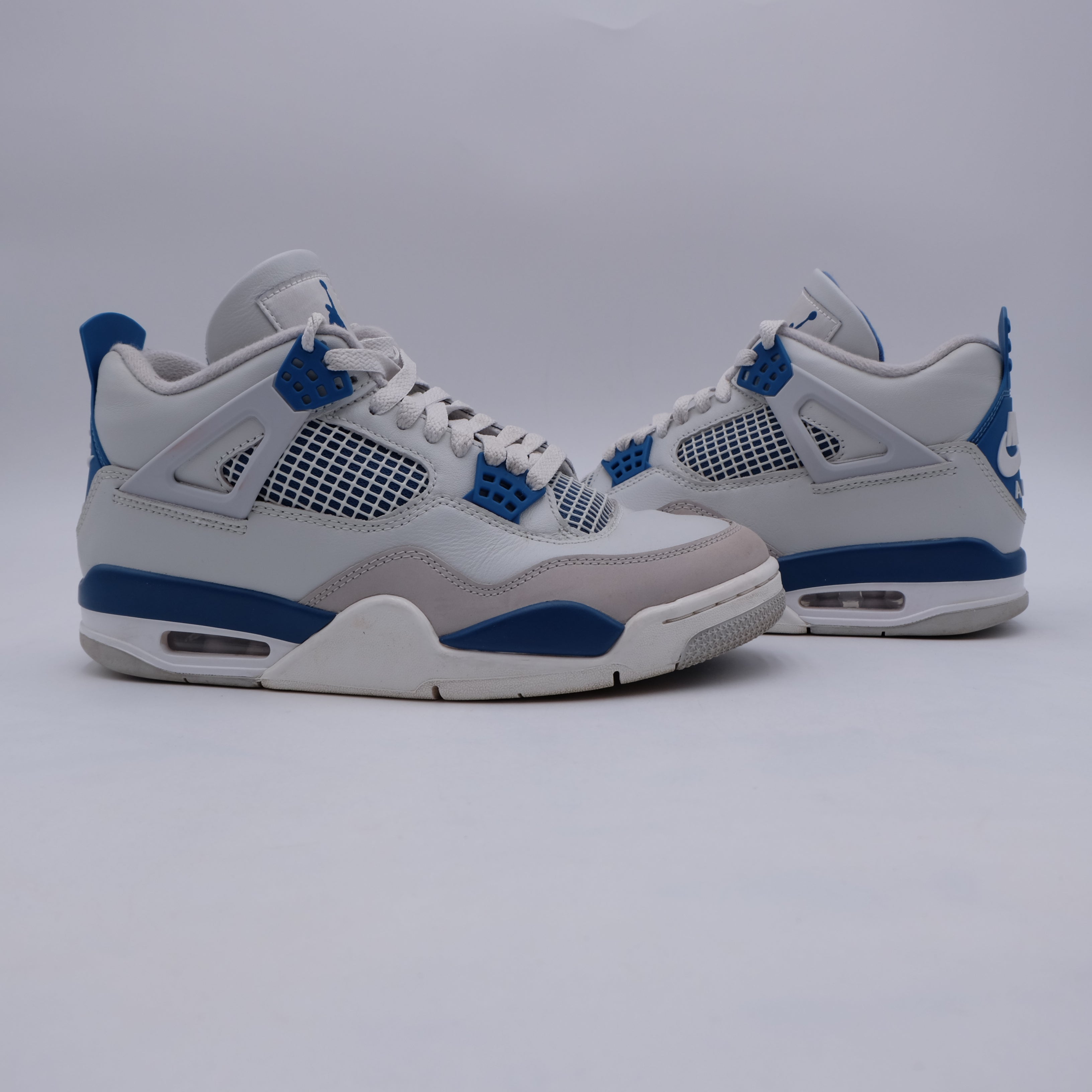 Jordan 4 Military Blue (taille 42.5)