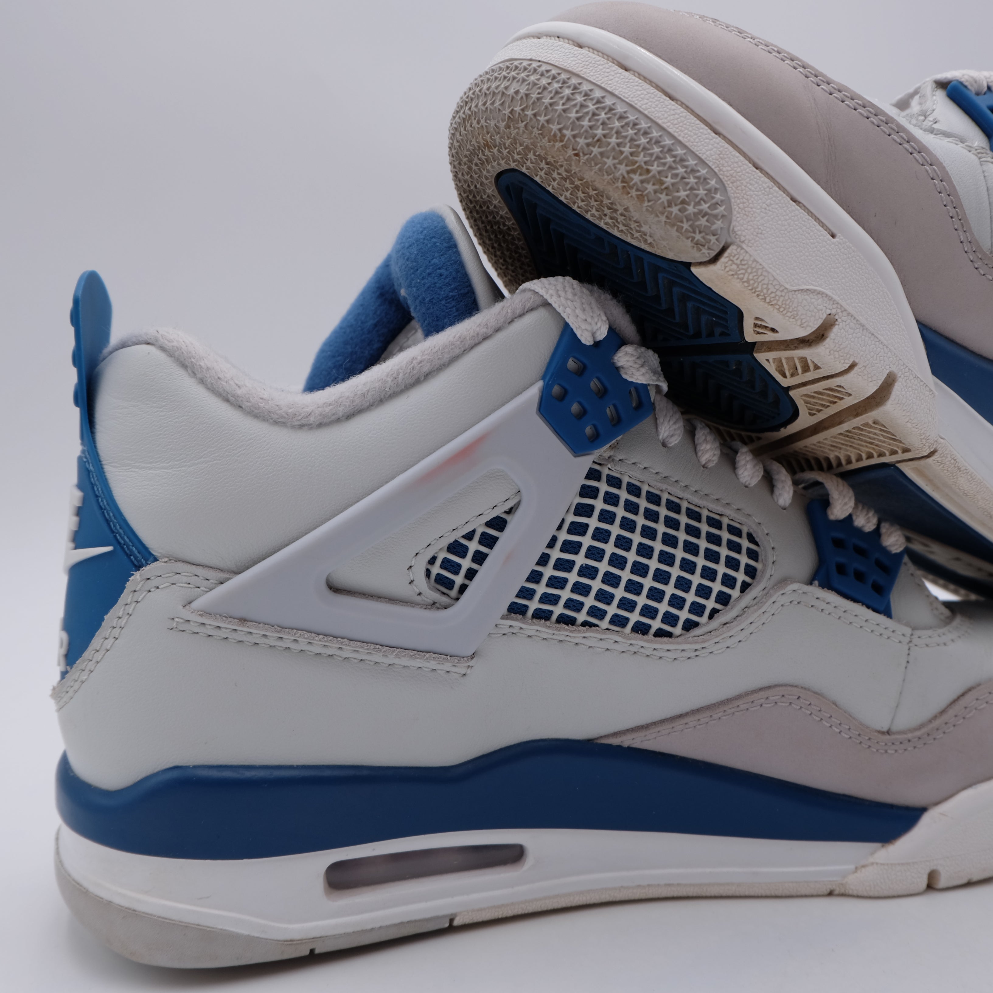 Jordan 4 Military Blue (taille 42.5)