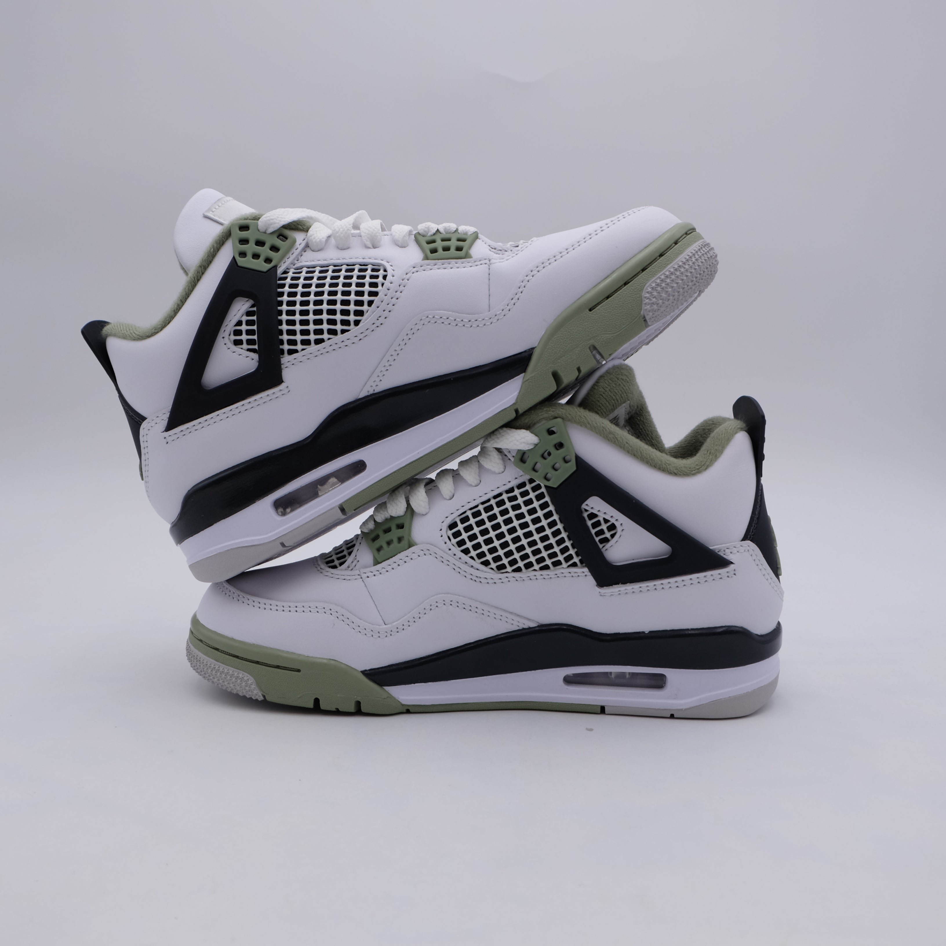 Jordan 4 Seafoam (taille 38.5)