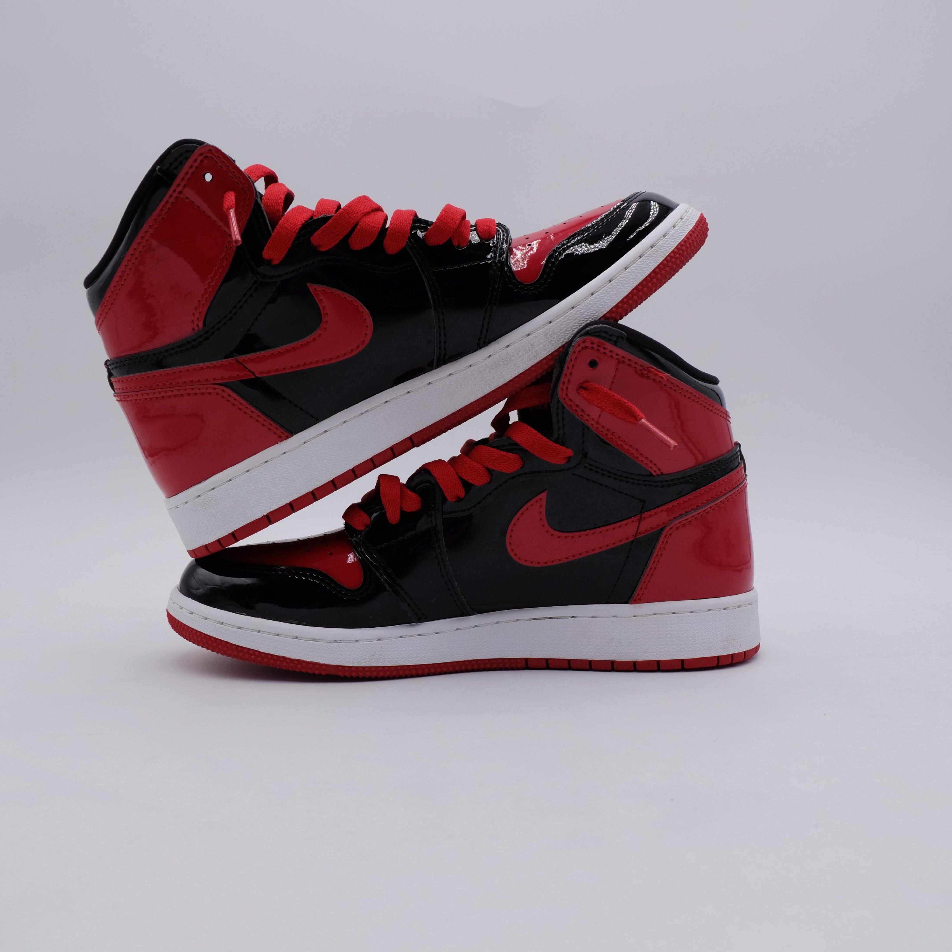 Jordan 1 High Patent Bred (taille 40)