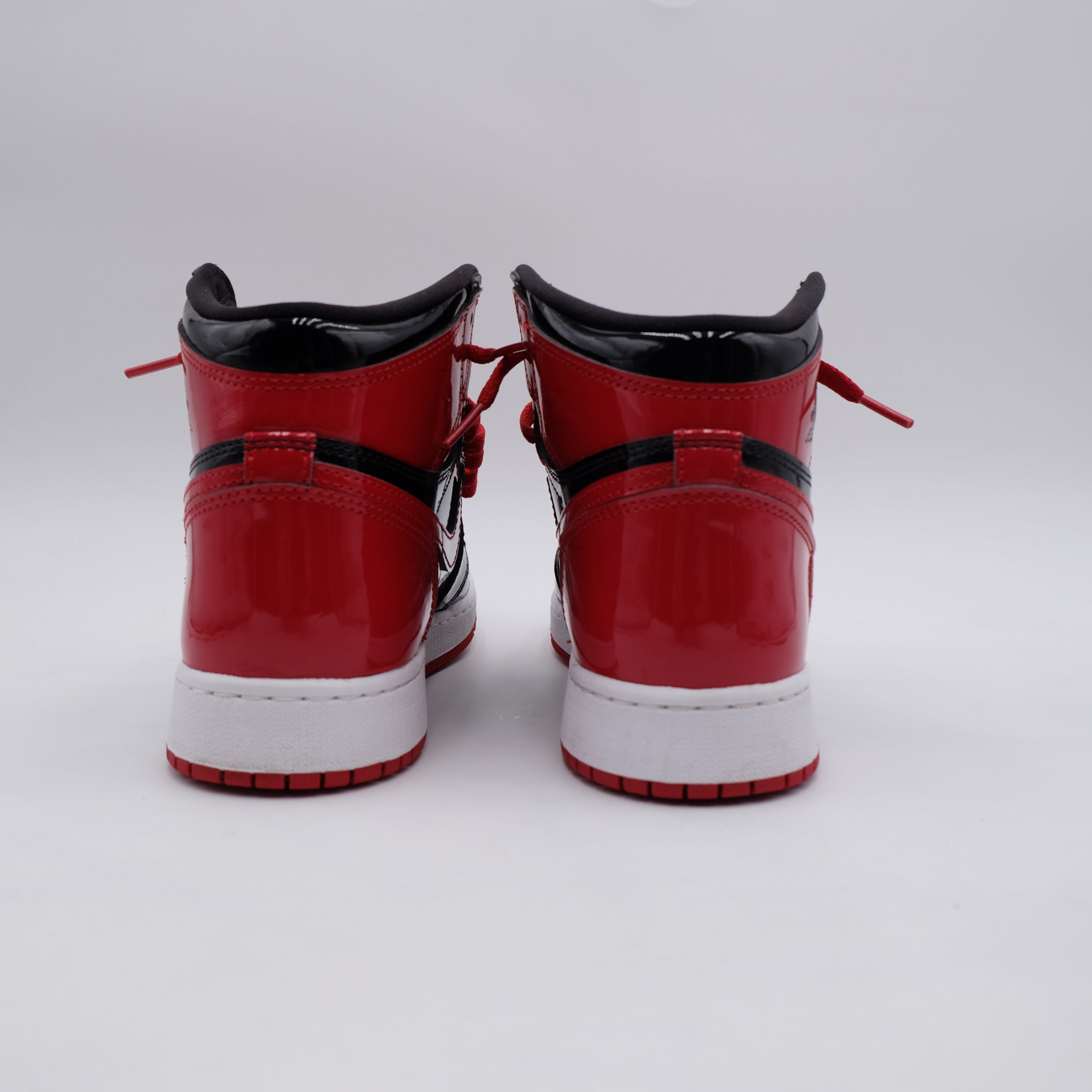 Jordan 1 High Patent Bred (taille 40)