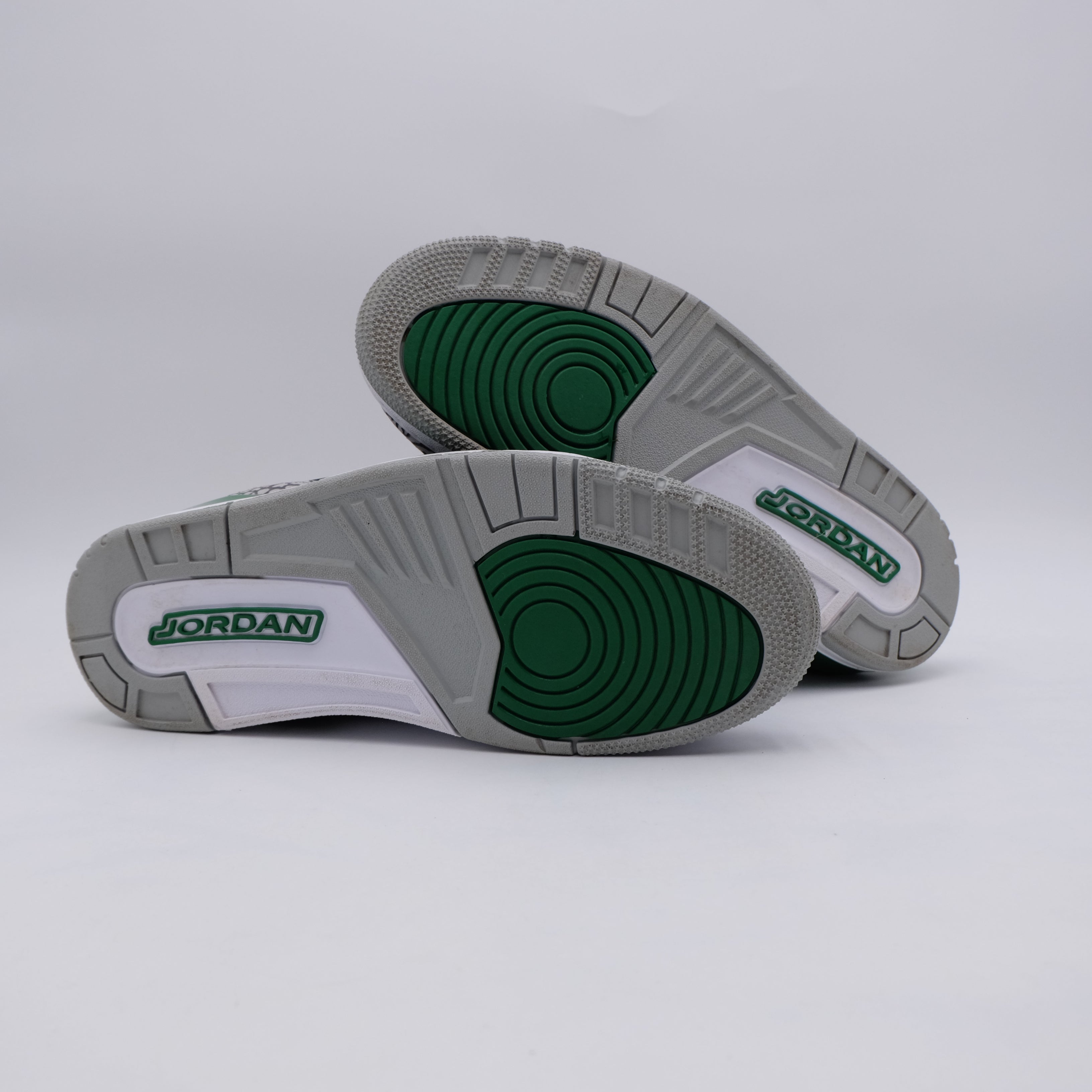 Jordan 3 Pine Green (taille 46)