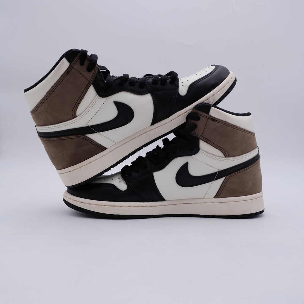 Jordan 1 High Dark Mocha (taille 43)