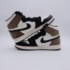 Jordan 1 High Dark Mocha (taille 43)