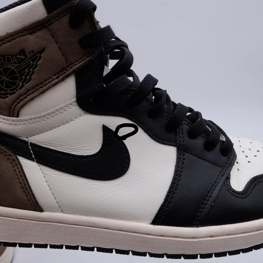 Jordan 1 High Dark Mocha (taille 43)