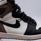 Jordan 1 High Dark Mocha (taille 43)