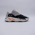Yeezy 700 Wave Runner (taille 41 1/3)