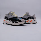 Yeezy 700 Wave Runner (taille 41 1/3)