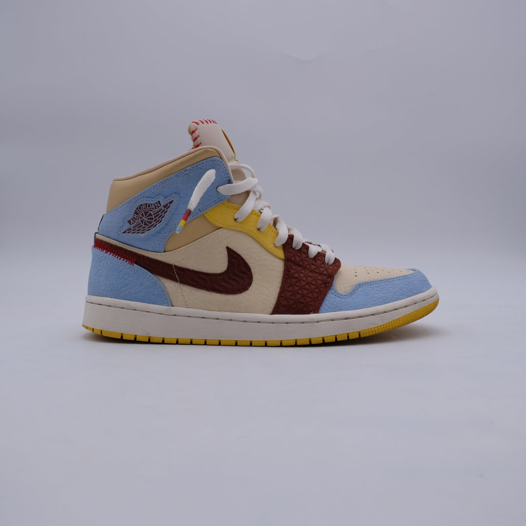 Jordan 1 Mid Maison Chateau Rouge (taille 45)