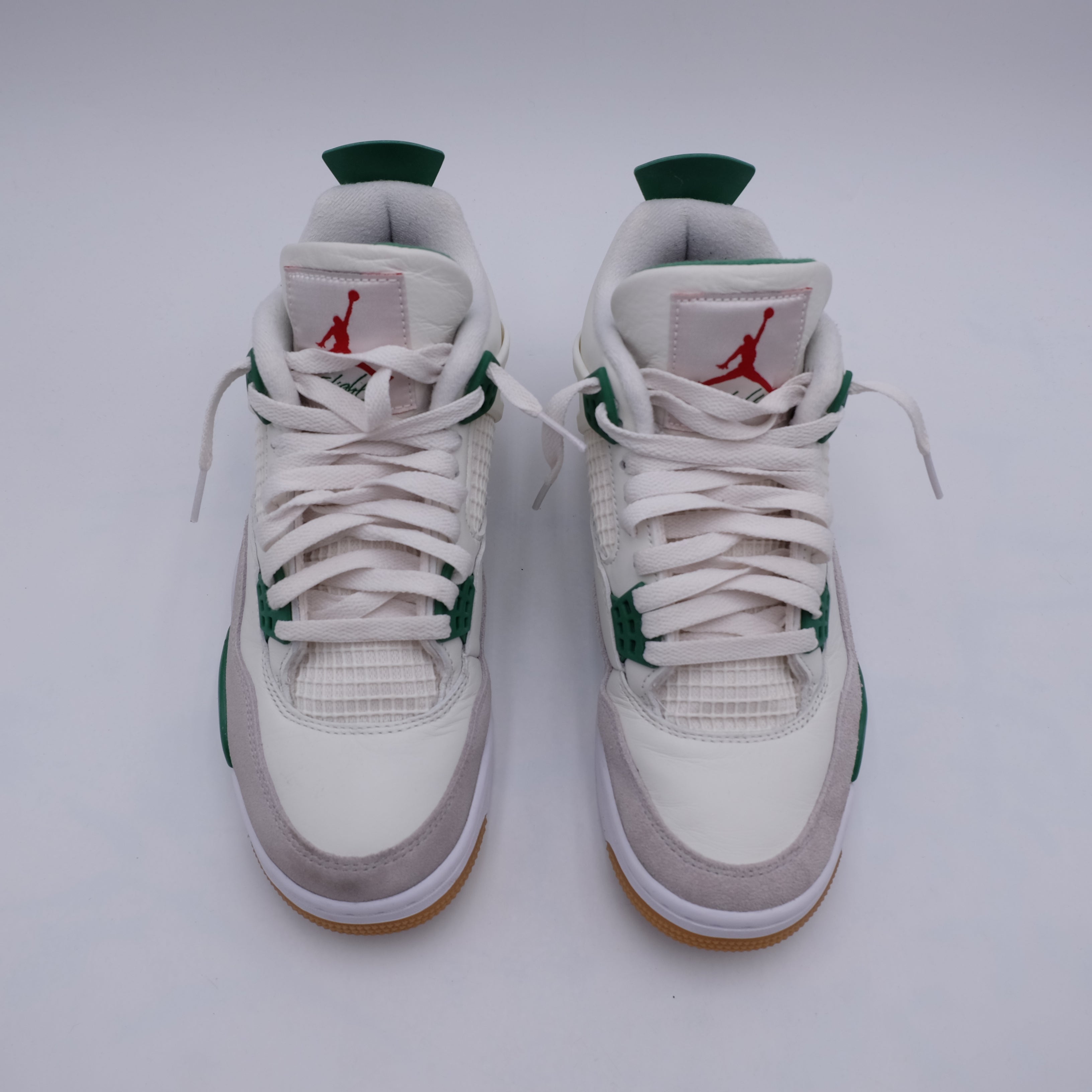 Jordan 4 SB Pine Green (taille 40.5)