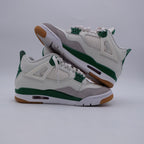Jordan 4 SB Pine Green (taille 40.5)