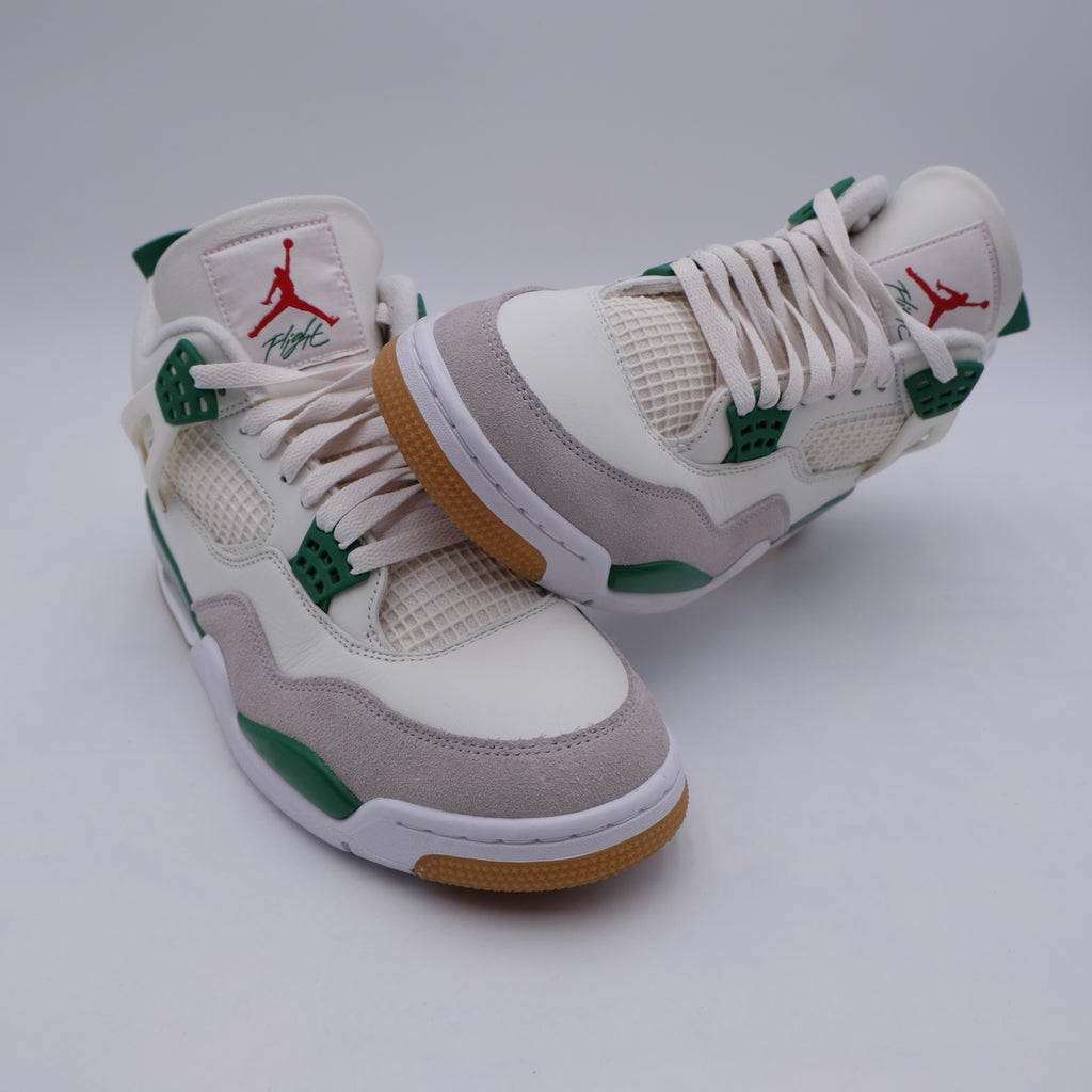 Jordan 4 SB Pine Green (taille 45)