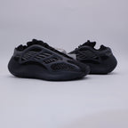 Yeezy 700 V3 Dark Glow (taille 38)