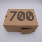 Yeezy 700 V3 Dark Glow (taille 38)