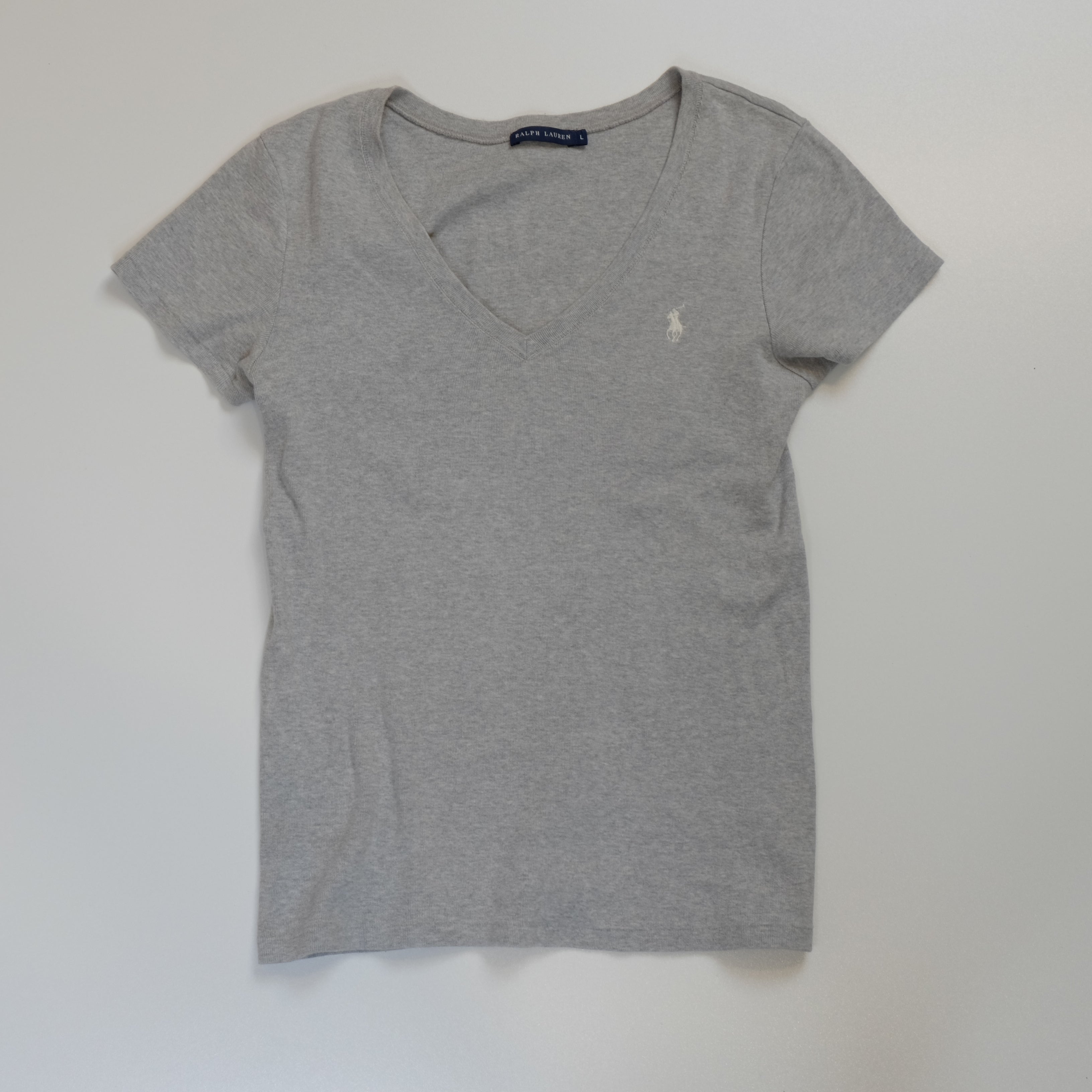 T-Shirt Gris Col V Ralph Lauren (taille L)