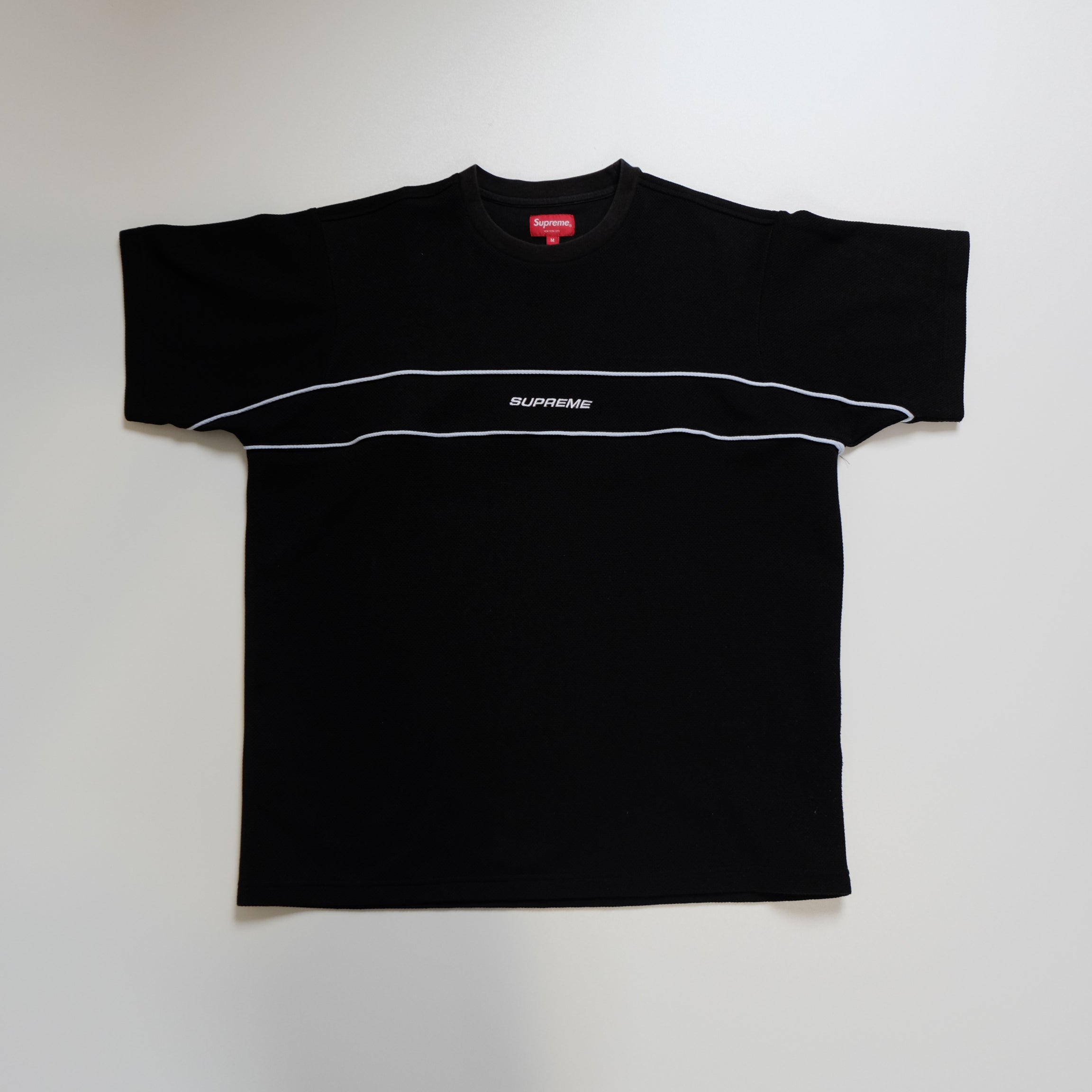 T-Shirt Supreme (taille M)