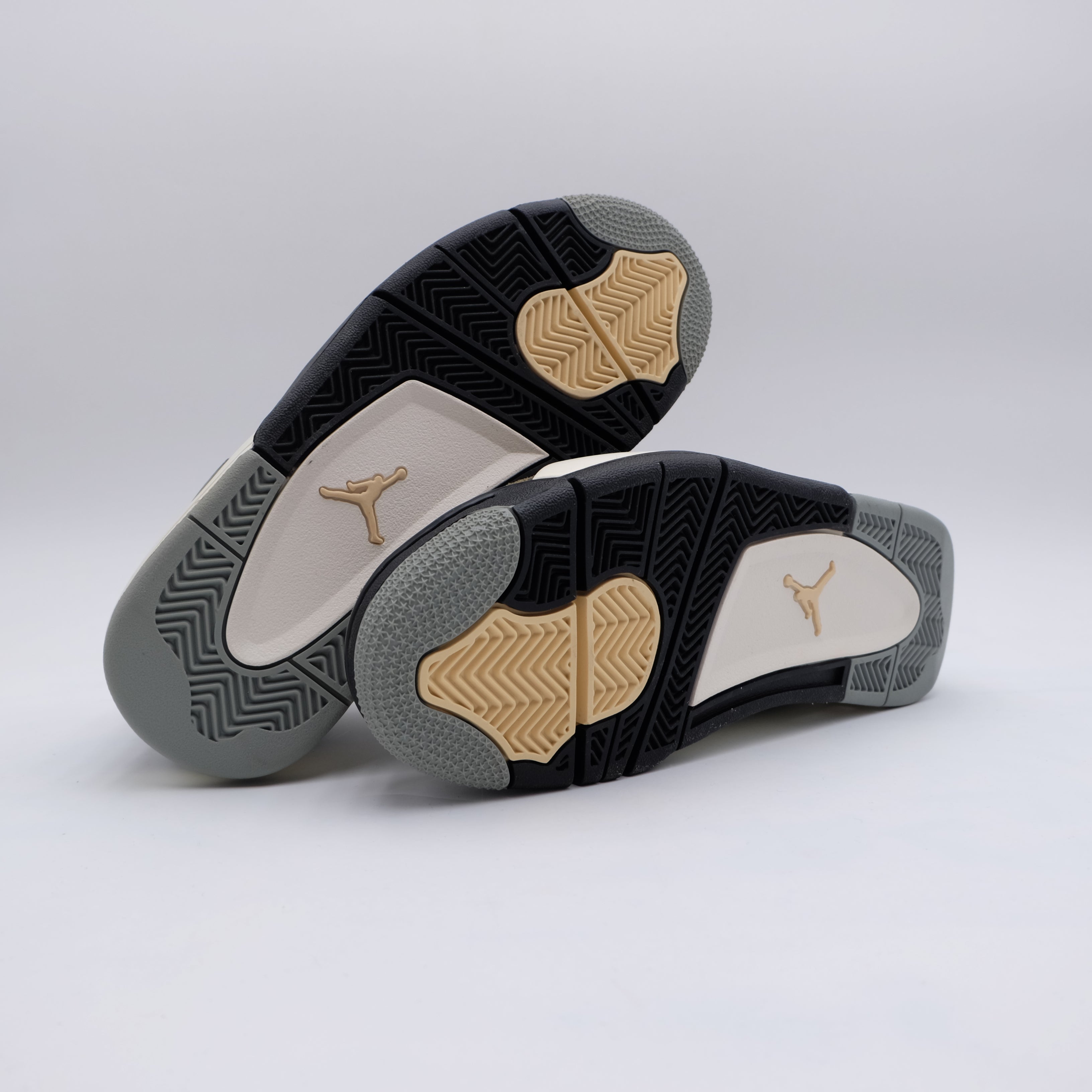 Jordan 4 Craft Olive GS (taille 38,5)