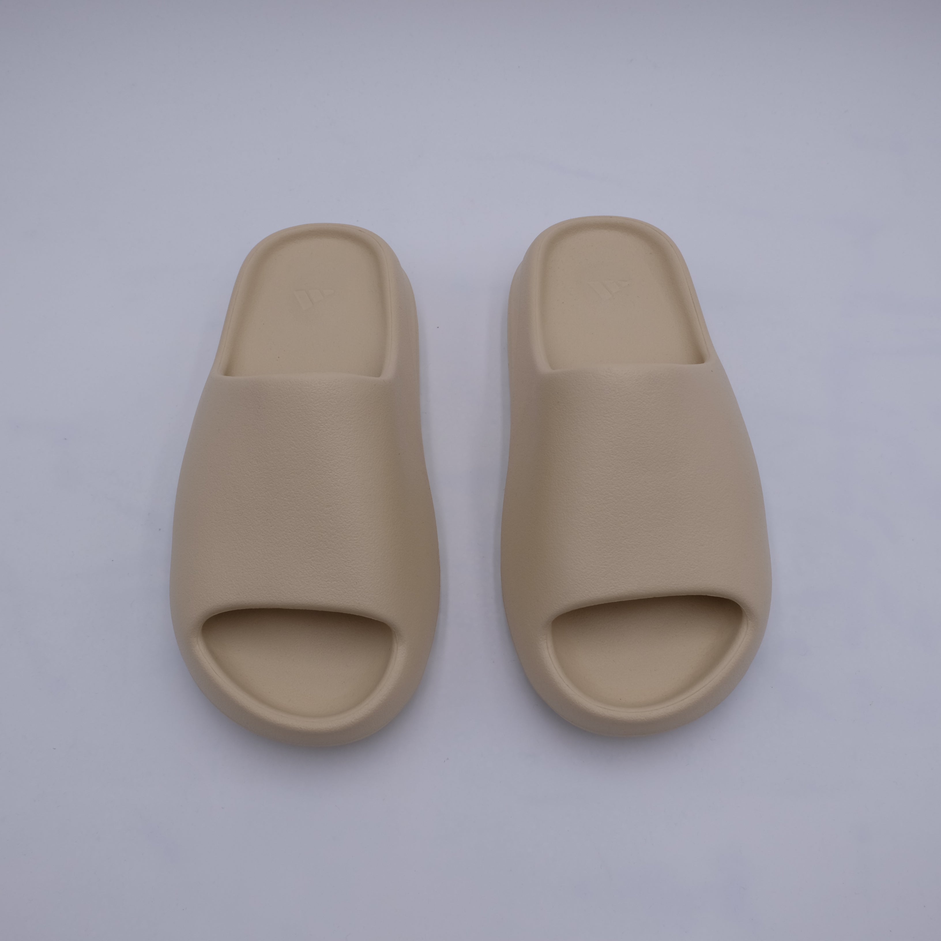 Yeezy Slide Bone (Neuves)