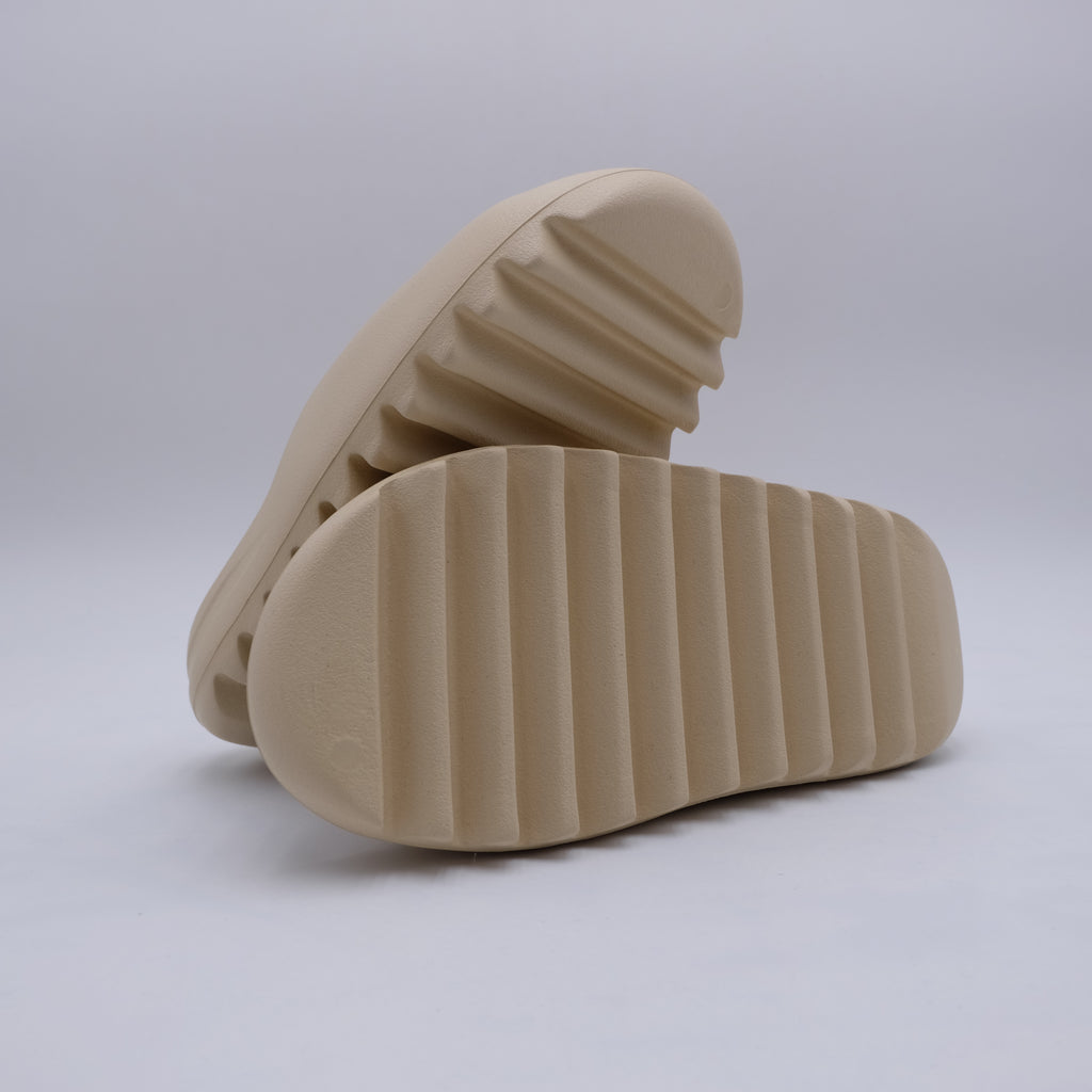 Yeezy Slide Bone (Neuves)