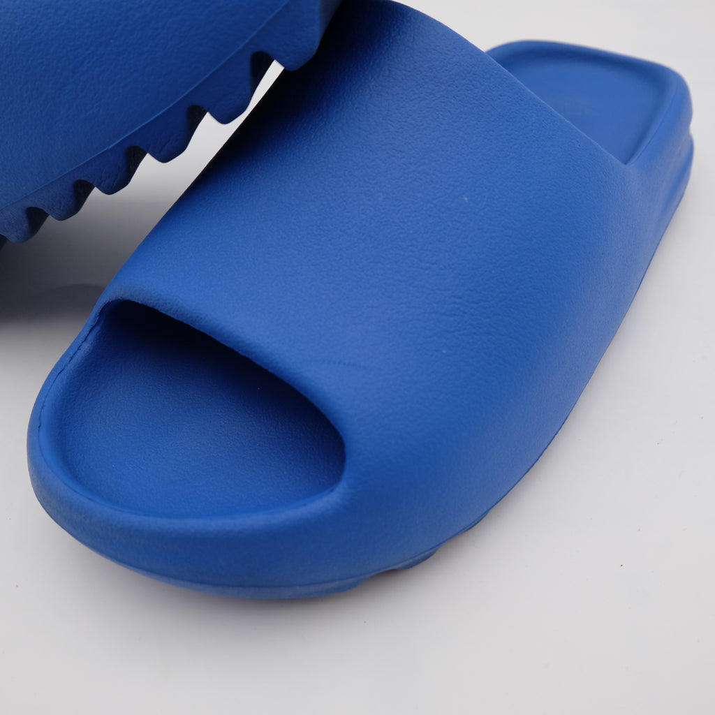 Yeezy Slide Azure (taille 39)