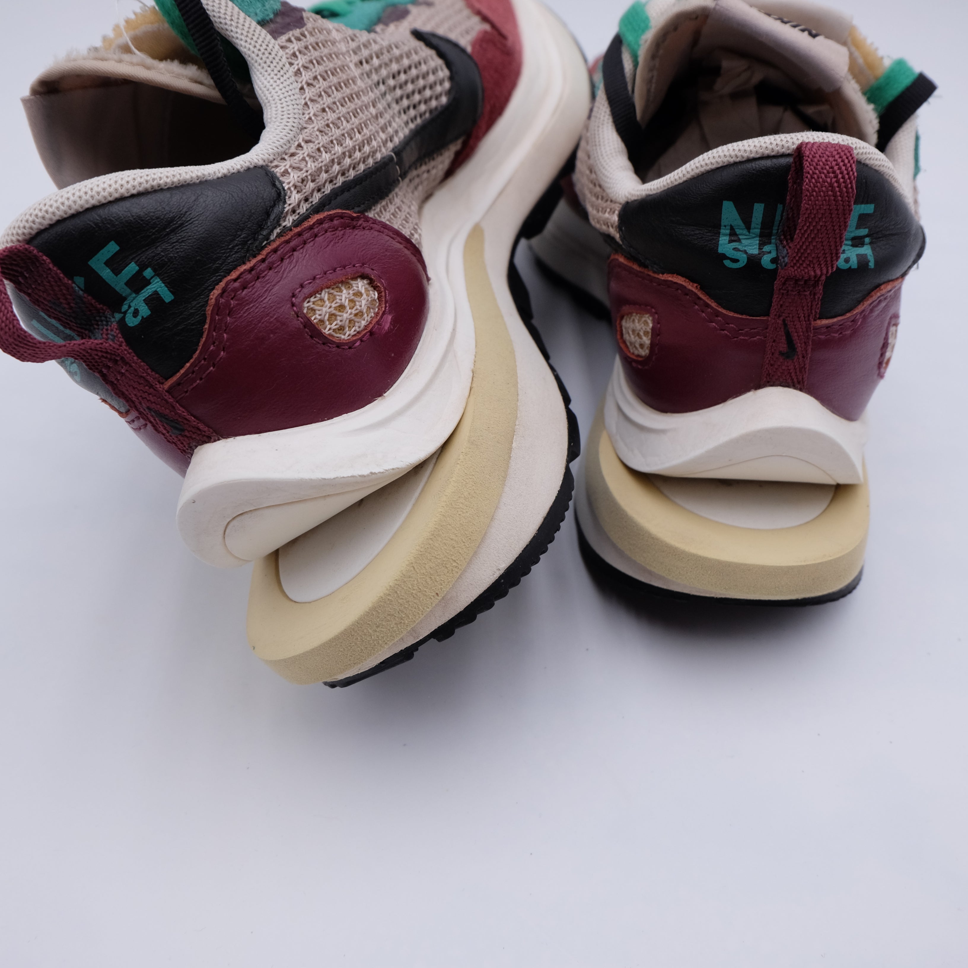 Nike X Sacai Vaporwaffle Neptune (taille 40)