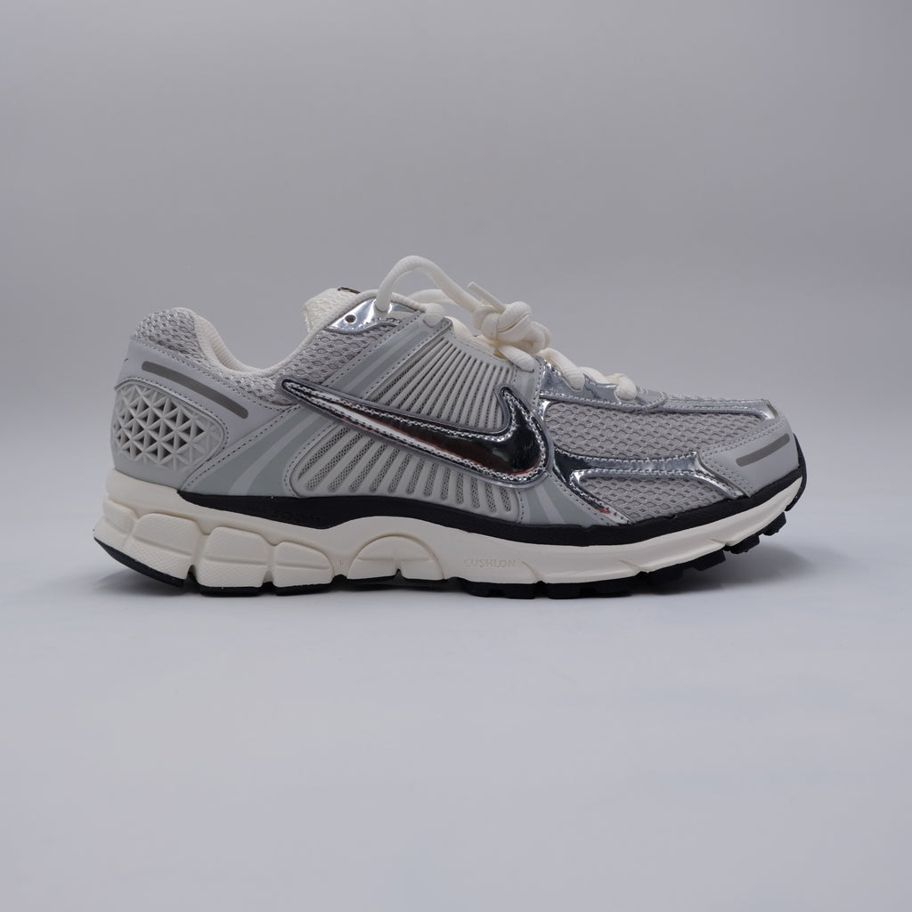 Nike Zoom Vomero 5 Chrome