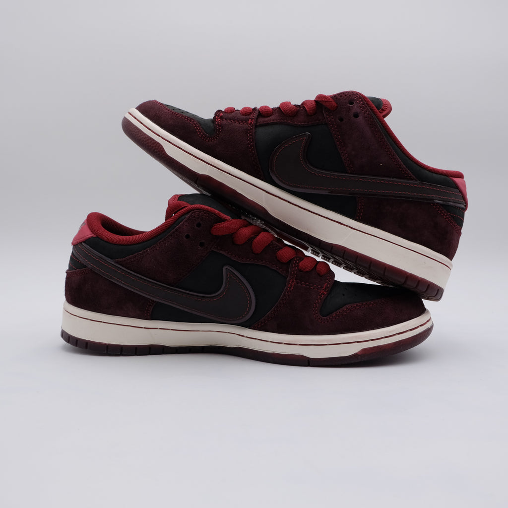 Dunk Low SB Riot Skateshop (taille 42)