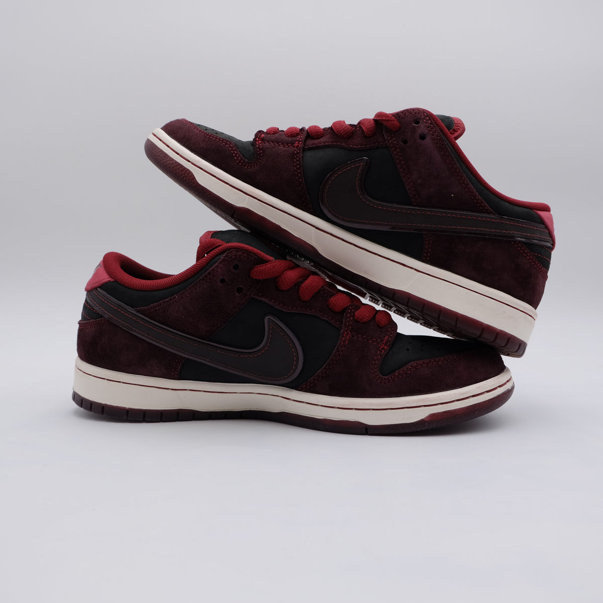 Dunk Low SB Riot Skateshop (taille 42)