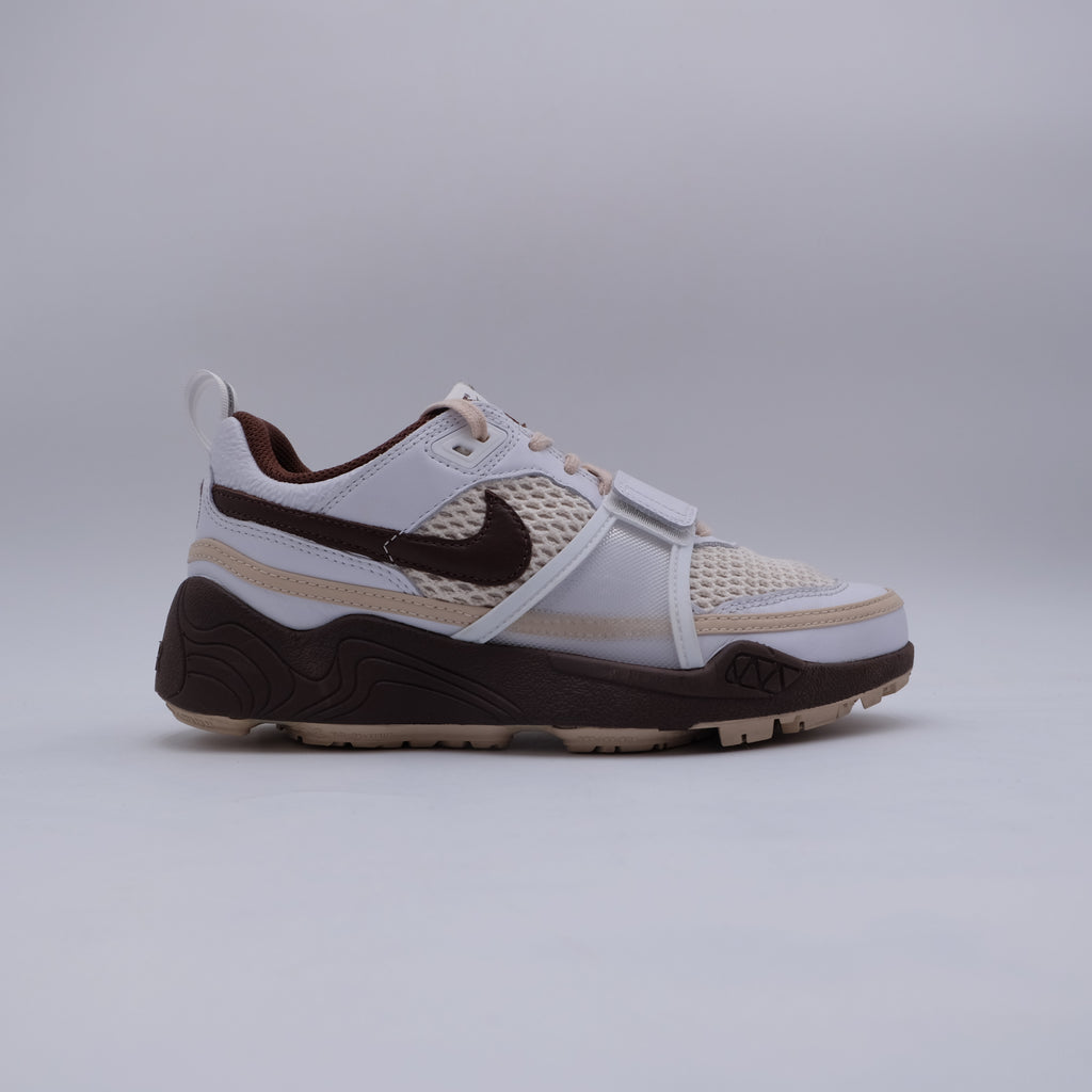 Nike Zoom Field Jaxx Travis Scott Light Chocolate (taille 40)