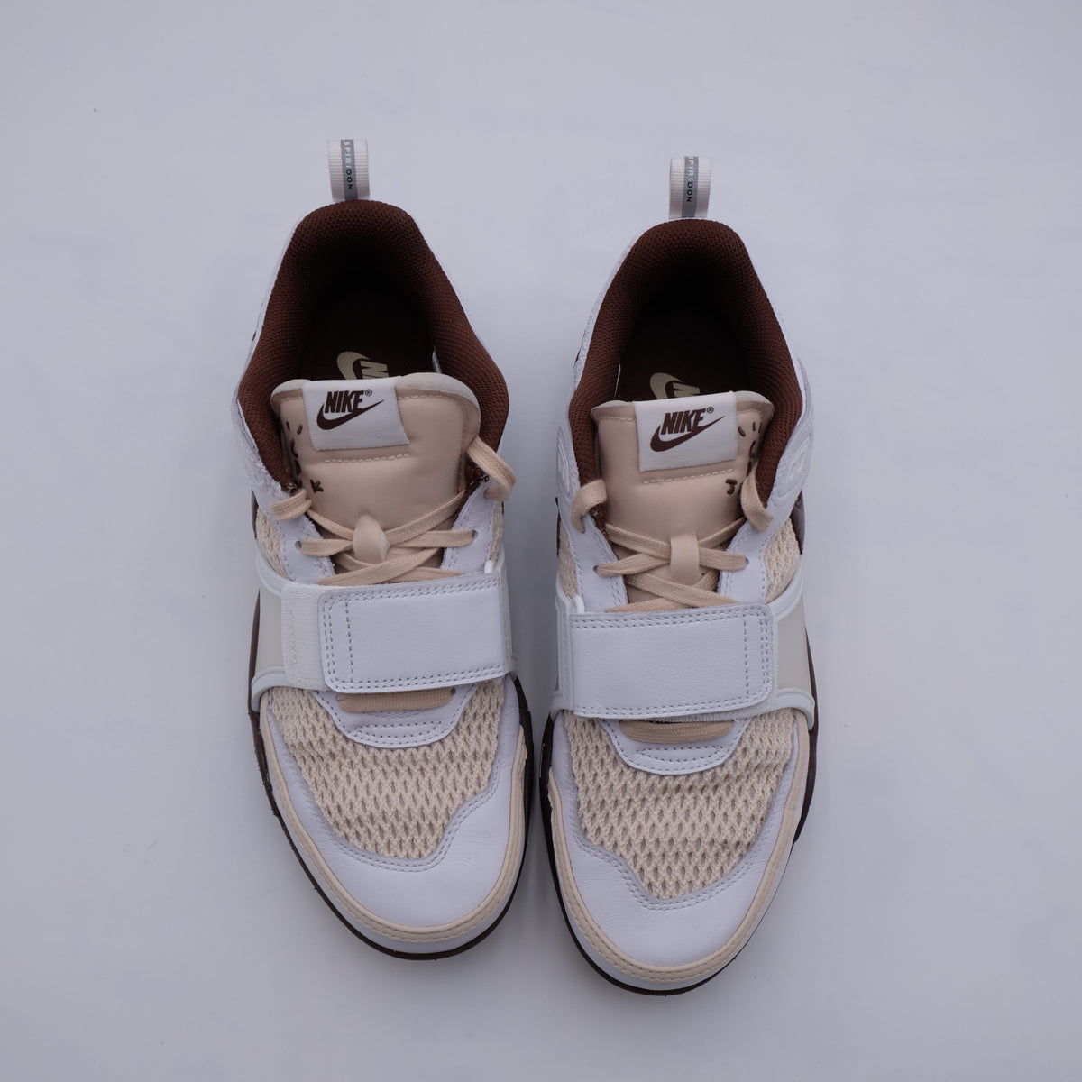 Nike Zoom Field Jaxx Travis Scott Light Chocolate (taille 44,5)