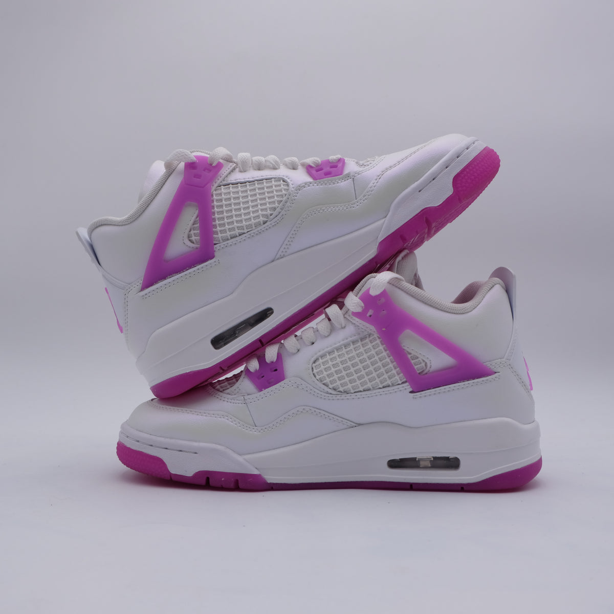 Jordan 4 Hyper Violet (taille 40)