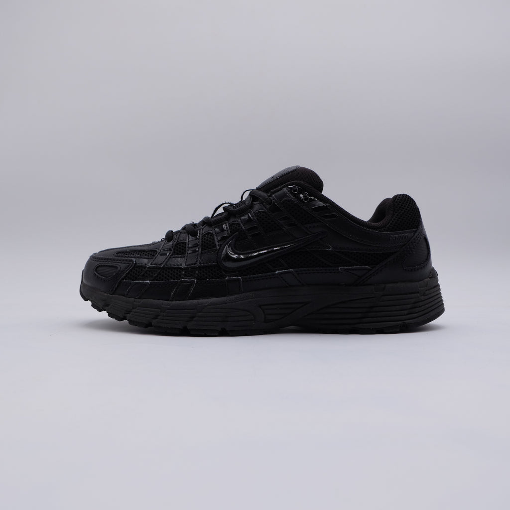 Nike P6000 (taille 40,5)
