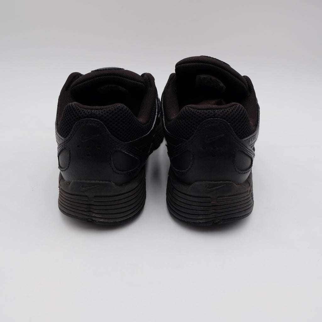Nike P6000 (taille 40,5)